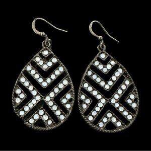 Teardrop Dangle Earrings With Geometric Pattern & White Rhinestones